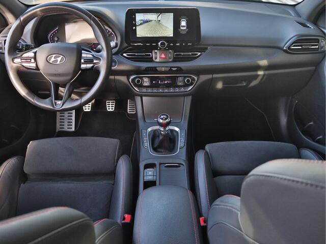 Hyundai I 30 1.5 T-GDi MHEV N Line | Camera | Navigatie | Stoel/Stuurverwarming | Stoelgeheugen | Tot 5 Jaar Hyundai Garantie |
