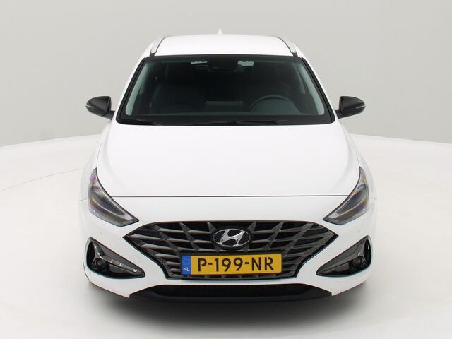 Hyundai I 30 Wagon 1.5 T-GDi MHEV Premium Aut. / Leder / Camera / Navi / Origineel NL