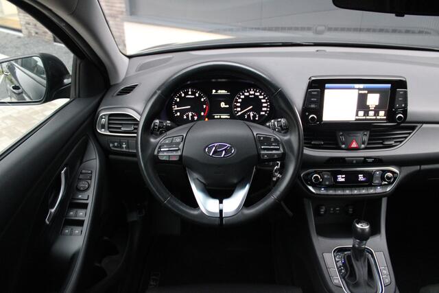Hyundai I 30 Wagon 1.4 T-GDI Comfort - Camera - Cruise - Carplay - PDC - Rijklaar
