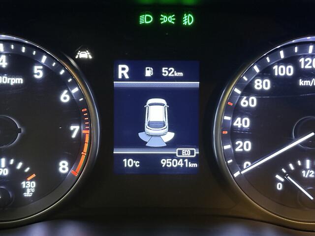 Hyundai I 30 1.0 T-GDi MHEV COMFORT AUTOMAAT ACHTERUIT RIJ CAMERA APPLE CARPLAY NAVIGATIE LM 16 INCH CLIMA SCHAKELFLIPPERS STUURBEDIENING, STOELVERWARMING ZEER MOOI !!