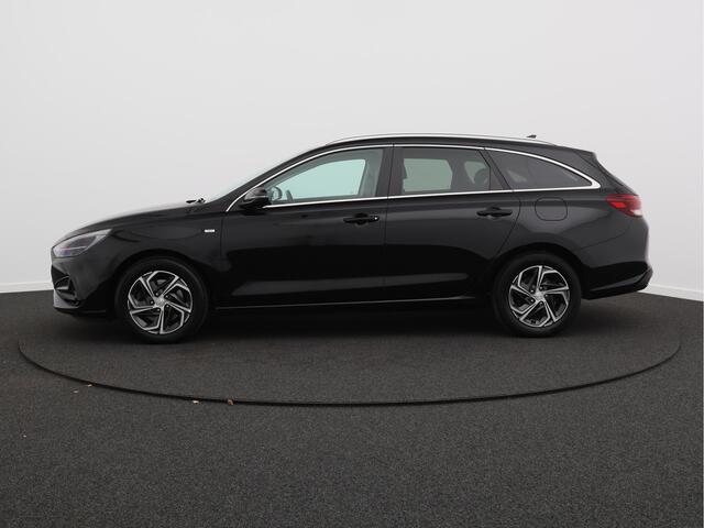 Hyundai I 30 Wagon 1.5 T-GDi MHEV Premium/ lage km/ compleet!