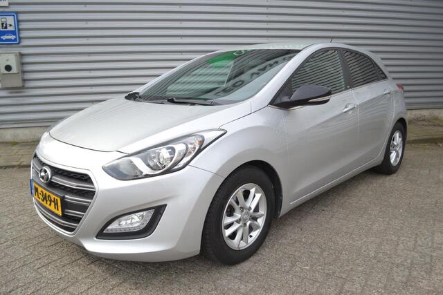 Hyundai I 30 1.6GDI GO! NAVI|CAMERA|PDC|ORIGINEEL NL