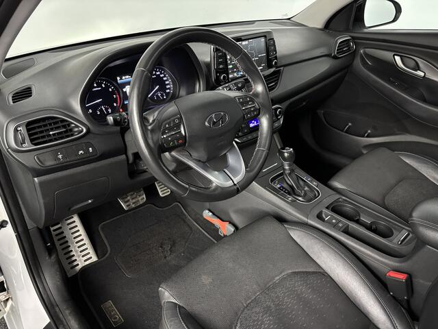 Hyundai I 30 Fastback 1.4 T-GDI Premium | Panorama dak | 18" |