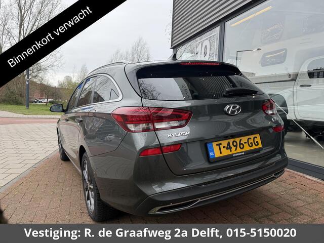 Hyundai I 30 Wagon 1.5 T-GDi MHEV Premium | Stuur-/Stoelverwarming | Navigatie | Parkeersensoren voor & Achter |