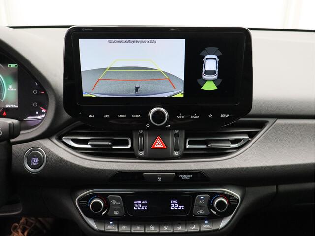 Hyundai I 30 Wagon 1.5 T-GDi MHEV Premium/ compleet/ automaat!