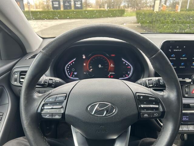 Hyundai I 30 1.0 T-GDi MHEV Comfort Smart Cruise Camera Pdc Clima Nap