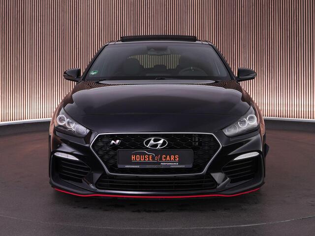 Hyundai I 30 N2 Performance 2.0 275pk T-GDI |Maxton|H&R velagingsveren|panoramadak|memory|N-modus|Apple Carplay|parkeercamera|stoel & stuurverwarming|19' lichtmetalen velgen|