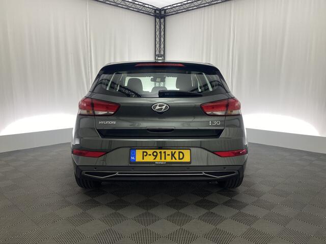 Hyundai I 30 1.0 T-GDi MHEV Comfort Smart | CarPlay | Navi | Cruise Control | Camera | PDC | DAB |