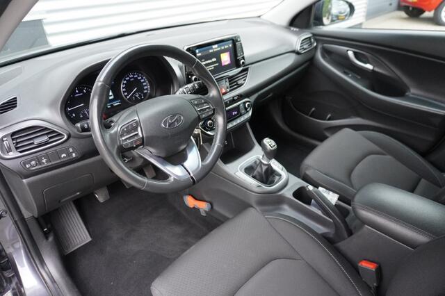 Hyundai I 30 1.0 T-GDI Comfort / Trekhaak / Camera / Apple CarPlay / Android Auto / Climate Control