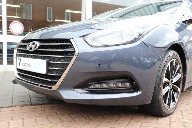 Hyundai I 40 Wagon 2.0 GDI Style. Navigatie, Trekhaak. 1500 kg trekgewicht.