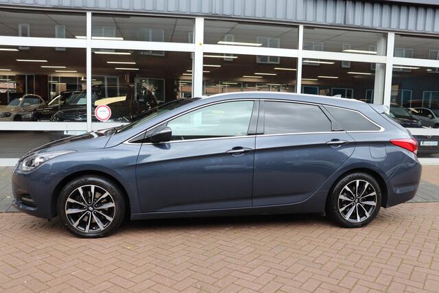 Hyundai I 40 Wagon 2.0 GDI Style. Navigatie, Trekhaak. 1500 kg trekgewicht.