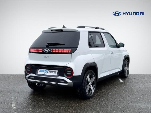 Hyundai INSTER Evolve 49 kWh