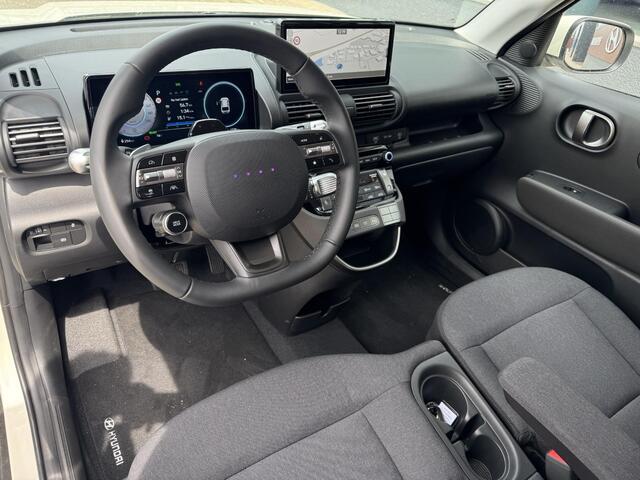 Hyundai INSTER Evolve 49 kWh