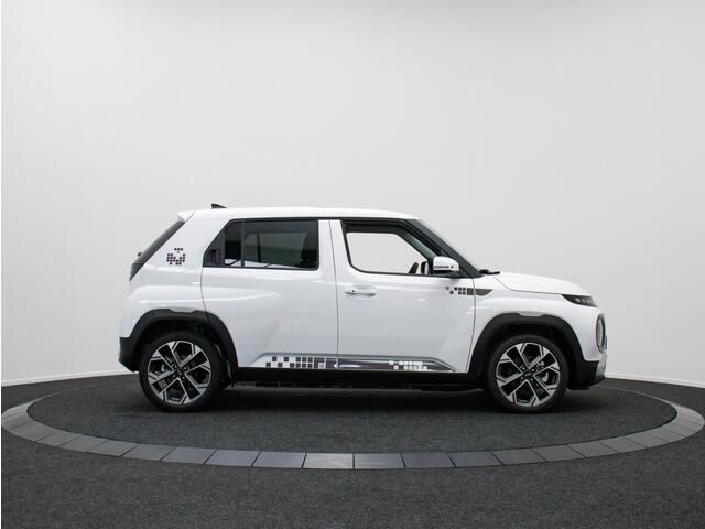 Hyundai INSTER Pulse 49 kWh + Winterpack | DEMO | Private lease