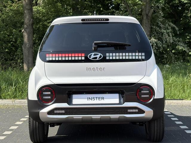 Hyundai INSTER Pulse 49 kWh |¤1300 KORTING|CAMERA|CLIMATE CONTROL|PARKEERSENSOREN|DRAADLOZE OPLADER|