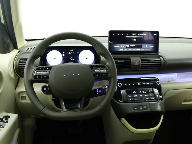 Hyundai INSTER Evolve 49 kWh | Achteruitrijcamera | Navigatie | Parkeer Sensore