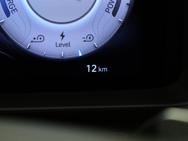Hyundai INSTER Evolve 49 kWh | Achteruitrijcamera | Navigatie | Parkeer Sensore