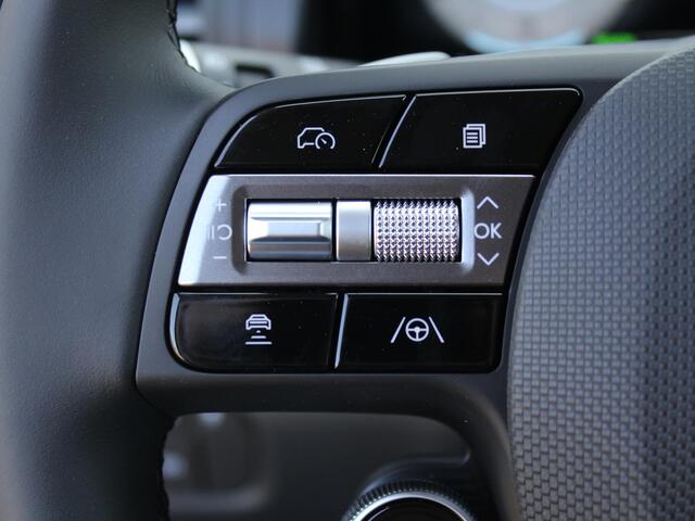 Hyundai INSTER Pulse 49 kWh / Winter Pack / Stoel- + Stuurverwarming / Navigatie + Apple Carplay/Android Auto / Climate Control / Keyless Entry & Start / Warmtepomp /