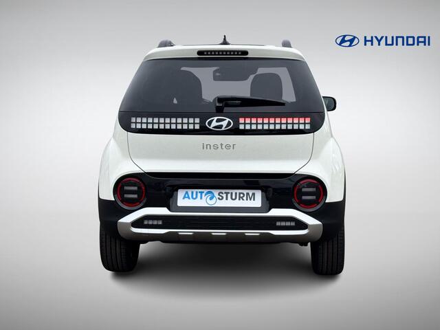 Hyundai INSTER Evolve 49 kWh Winter + Tech Pack
