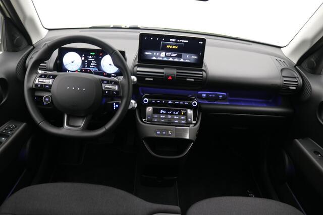Hyundai INSTER Evolve 49 kWh / 1ste Eigenaar / Navigatie / Adaptieve Cruise Control / NL Auto / Fabrieksgarantie tot 08-04-2030 / Keyless Entry / 17" LMV / Dakrails / Historie aanwezig /