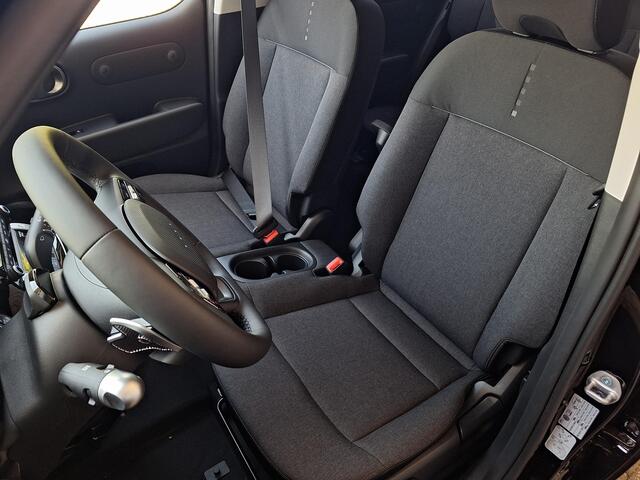 Hyundai INSTER Evolve 49 kWh | Uit voorraad leverbaar | Parkeersensoren voor en achter | Verstelbare achterbank | Adaptieve cruise control | keyless entry en start