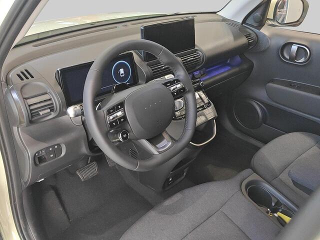 Hyundai INSTER Evolve Sky 49 kWh VAN ¤32.805 VOOR ¤29.305