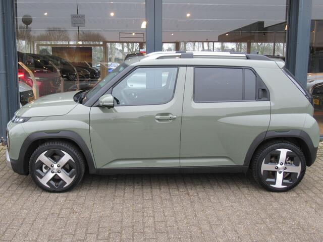 Hyundai INSTER Evolve Sky Plus 49 kWh 1e eigen | Winter Pack |Tech Pack | Schuifdak | 360 Camera