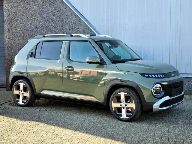 Hyundai INSTER Evolve Sky 49 kWh / ¤3000,- Voordeel / Uit Voorraad Leverbaar / Winter + Tech Pack / Warmtepomp / Stoel&Stuurwiel Verwarming /