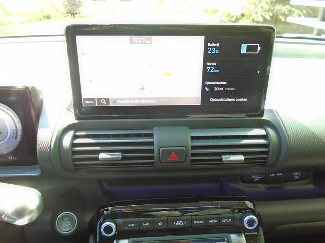 Hyundai INSTER 49 kWh FWD Cross
