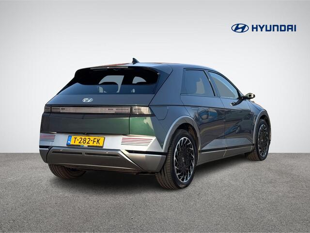 Hyundai IONIQ 5 Lounge AWD 77 kWh | Digitale Buitenspiegels(DSM) | Lounge Stoelen | Head-Up Display | BOSE Audio | Vol-Leder | 360° Camera | 20'' Velgen | Rijklaarprijs!
