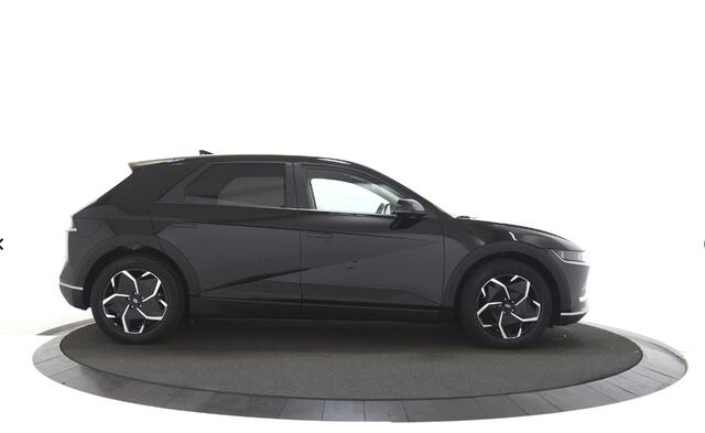 Hyundai IONIQ 5 Connect 58 kWh Keyless entry / Navigatiesysteem / Elektrisch bedienbare achterklep