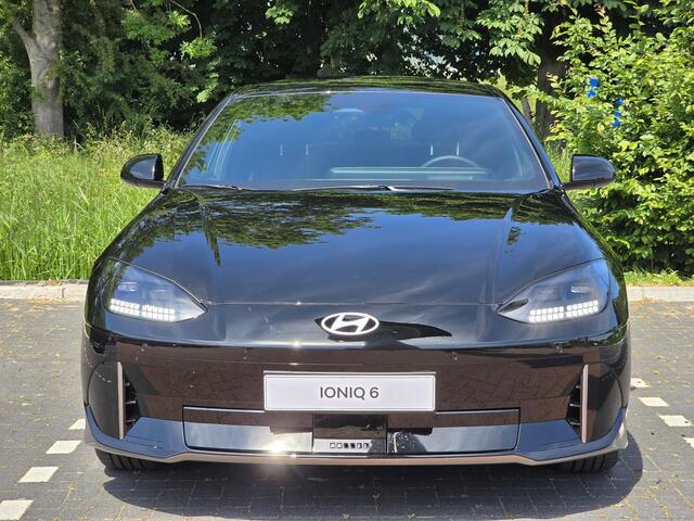 Hyundai IONIQ 6 Connect 77.4 kWh | 1.636 KORTING | WARMTEPOMP | HEAD UP DISPLAY | VOORVERWARMEN | V2L |