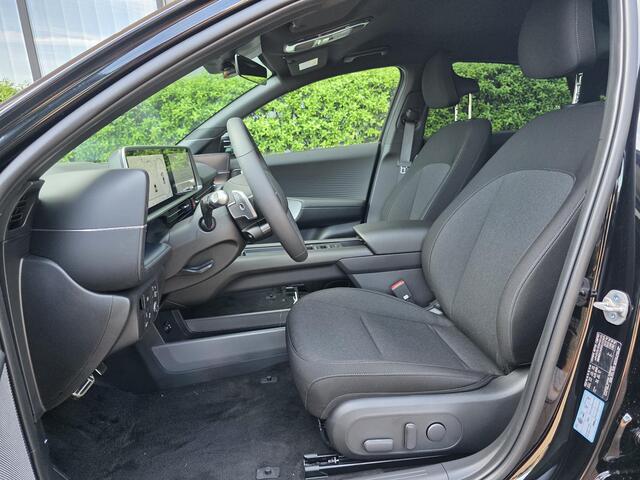 Hyundai IONIQ 6 Connect 77.4 kWh | 1.636 KORTING | WARMTEPOMP | HEAD UP DISPLAY | VOORVERWARMEN | V2L |
