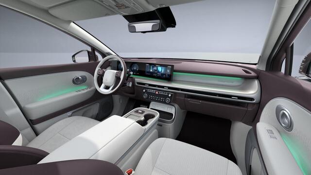 Hyundai IONIQ 9 Lounge AWD+ 7p. 110.3 kWh / Nu Te Bestellen / Meerprijs Getoonde Kleuren Vanaf ¤995,- /