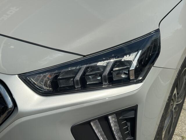 Hyundai IONIQ 1.6 GDi PHEV Style | Trekhaak | Winterpack | Adaptive | Camera