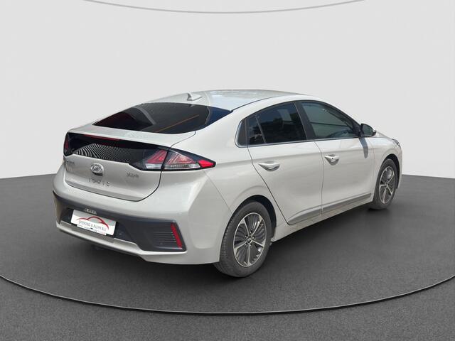 Hyundai IONIQ 1.6 GDi PHEV Style | Trekhaak | Winterpack | Adaptive | Camera