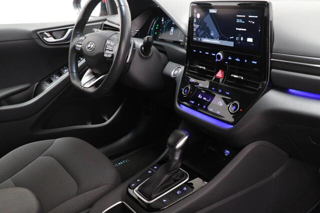 Hyundai IONIQ 1.6 GDi Comfort - Plus | STUURVERWARMING | DAB | APPLE | CAMERA