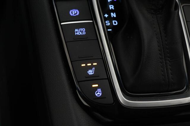 Hyundai IONIQ 1.6 GDi Comfort - Plus | STUURVERWARMING | DAB | APPLE | CAMERA