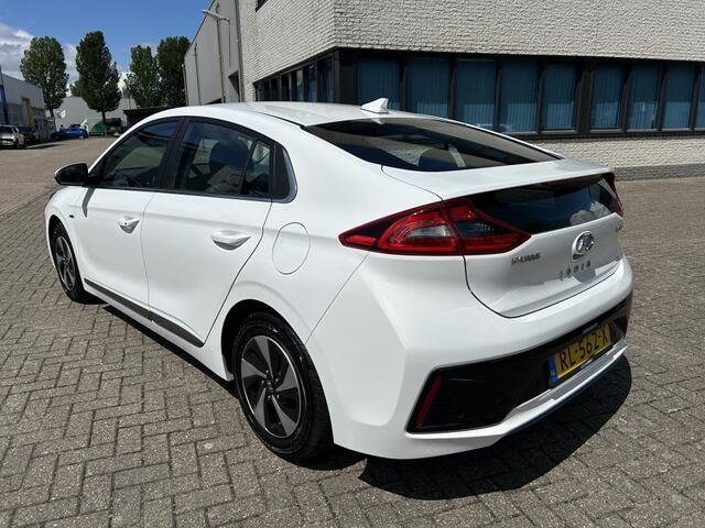 Hyundai IONIQ 1.6 GDi Comfort HYBRID XENON CAMERA DEALER NAP