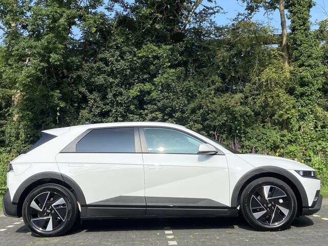 Hyundai IONIQ 5 Connect+ 84 kWh | ¤4700 KORTING | 84 KWH ACCUPAKKET | STOEL/-STUUR VERWARMING | WARMTEPOMP |