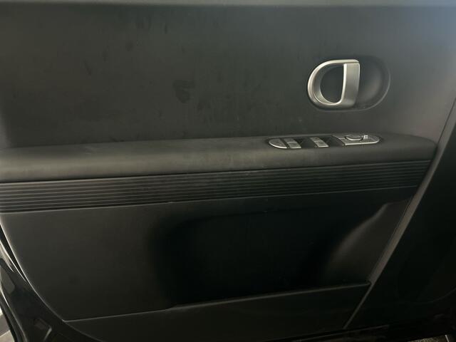 Hyundai IONIQ 5 Connect 58 kWh | Achterbank verstelbaar | Stoel en stuurverwarming