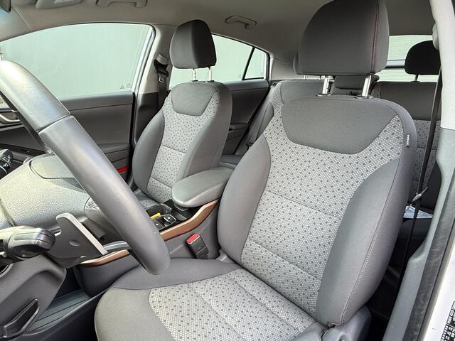 Hyundai IONIQ BWJ 2019 Comfort EV 120 PK | NWE APK CLIMA / NAVI / CRUISE / CARPLAY / ACHTERUITRIJCAMERA / LMV / PDC