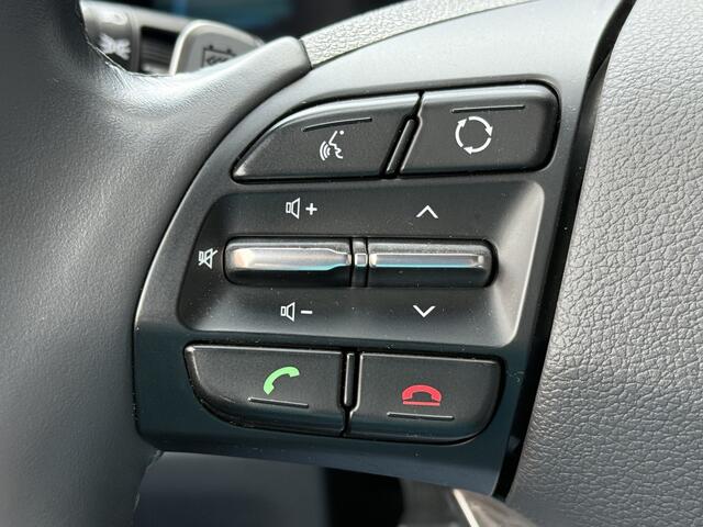 Hyundai IONIQ BWJ 2019 Comfort EV 120 PK | NWE APK CLIMA / NAVI / CRUISE / CARPLAY / ACHTERUITRIJCAMERA / LMV / PDC