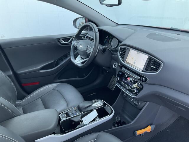 Hyundai IONIQ Premium EV Incl.BTW Trekhaak Pano Leer Stoelverw+Ventilatie Adap.Cruise Keyless BOMVOL!
