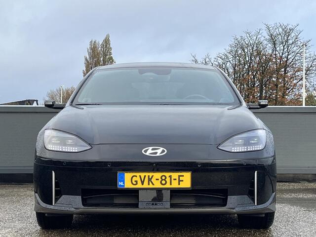 Hyundai IONIQ 6 Lounge 77.4 kWh | Lederen bekleding elektrisch verstelbaar| Warmtepomp | Bose speakers | Adaptieve cruisecontrol | World car of the year 2023 |
