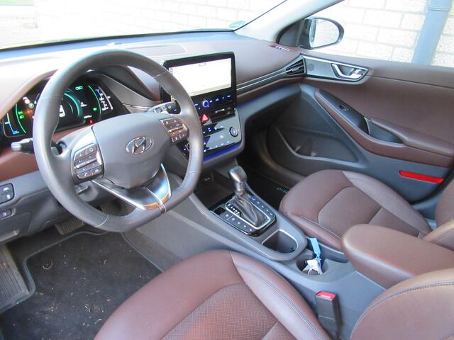 Hyundai IONIQ 1.6 GDi PHEV Plug In Premium 1e eigen | dealer onderh | full options !