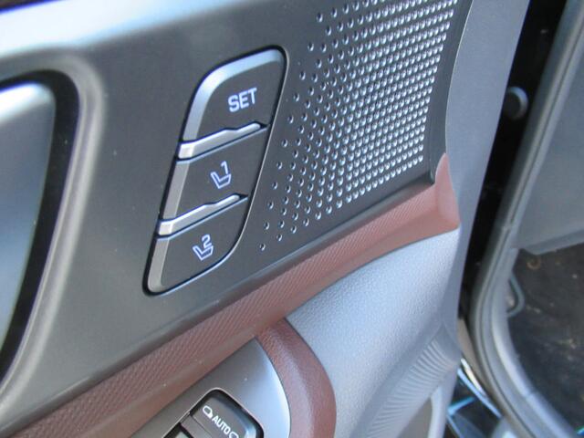 Hyundai IONIQ 1.6 GDi PHEV Plug In Premium 1e eigen | dealer onderh | full options !