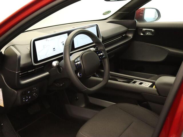 Hyundai IONIQ 6 Style 53 kWh SOH 99.3%! - ORIGINEEL NEDERLANDSE AUTO - 350KM ACTIERADIUS - ELEKTRISCHE ACHTERKLEP - APPLE CARPLAY/ANDROID AUTO - NAVIGATIE FULL-MAP - ADAPTIEVE CRUISE CONTROL - KEYLESS ENTRY/START - PARKEERSENSOREN VOOR EN ACHTER - LICHTMETALEN VELGEN 