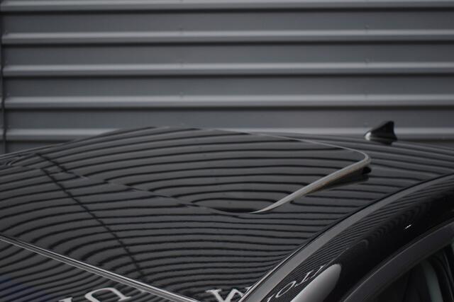 Hyundai IONIQ Premium EV | Schuif/kanteldak | Adaptive cruise control | Lederen Bekleding | Stoelverwarming V+A | Stoelventilatie |