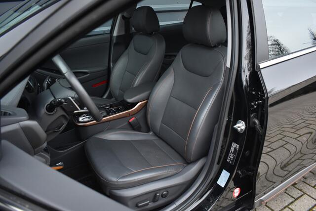 Hyundai IONIQ Premium EV | Schuif/kanteldak | Adaptive cruise control | Lederen Bekleding | Stoelverwarming V+A | Stoelventilatie |